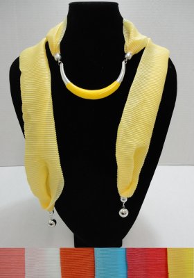 ''Scarf Necklace--Crescent Moon with End CHARMs [Ribbed Scarf]-72''''''