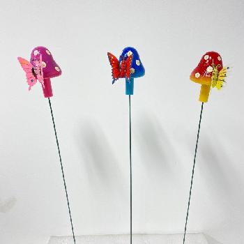 Yard Stake [Mushroom with Springing Butterfly]