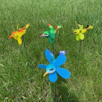Yard Stake [Hummingbird with Pinwheel]